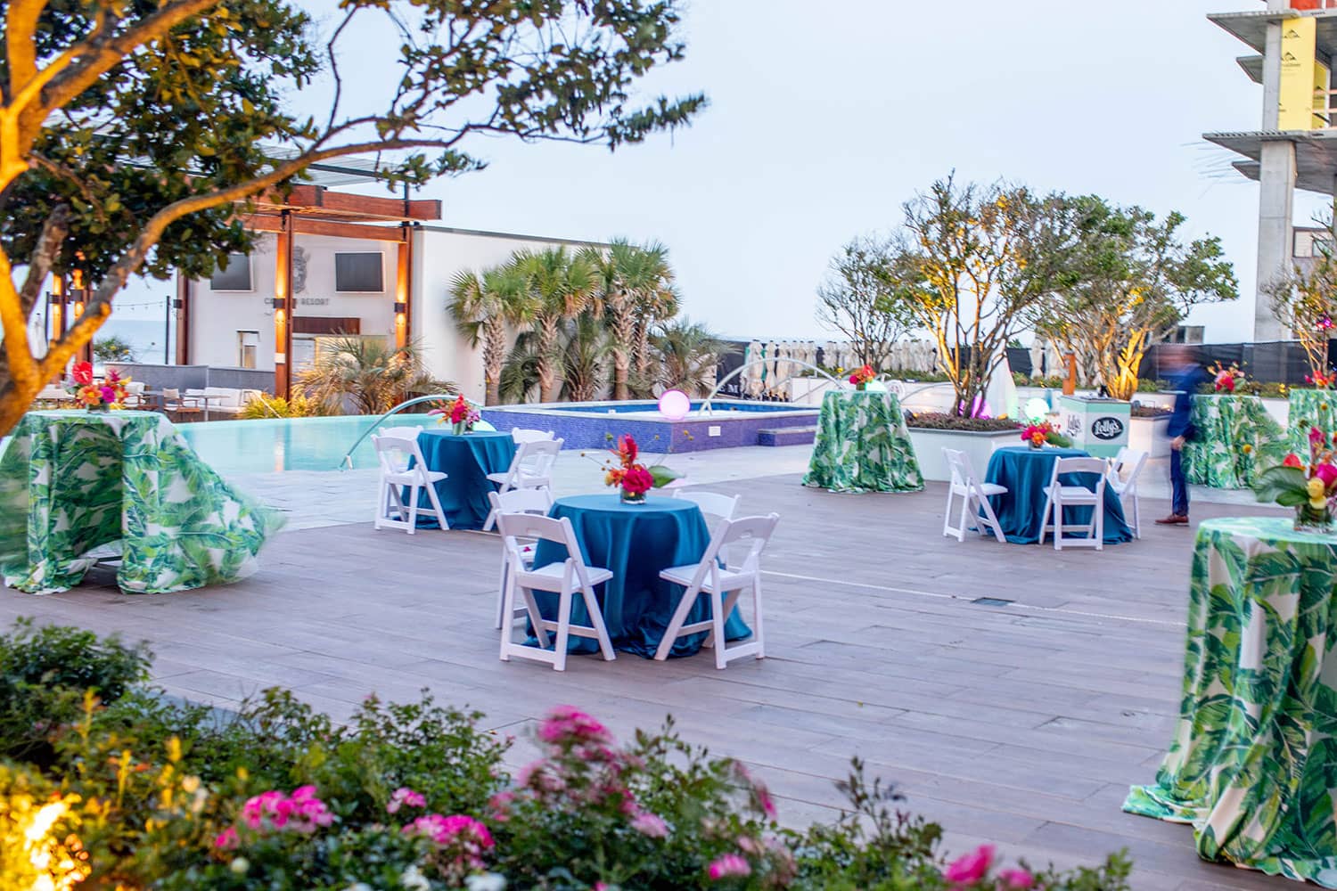 An outdoor meeting space at the Cavalier Resort Virginia Beach
